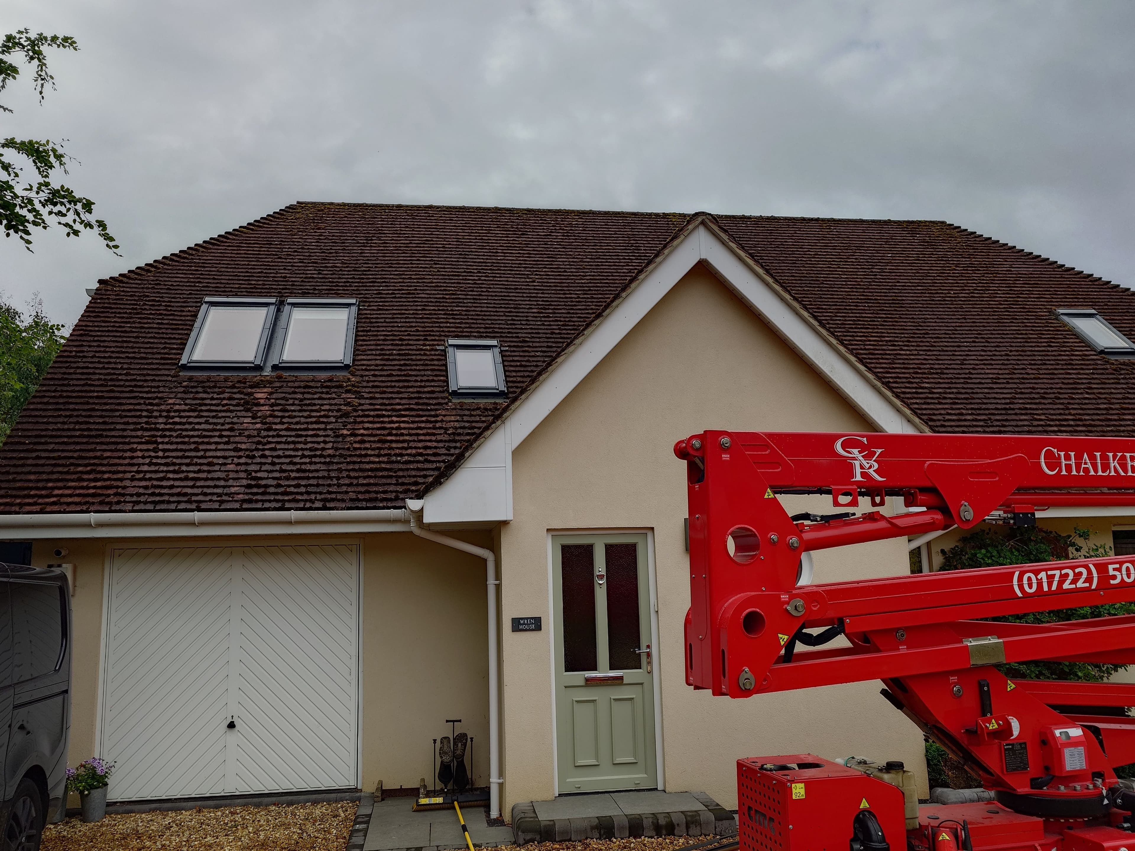 Big roof, gutter, fascia and patio clean.